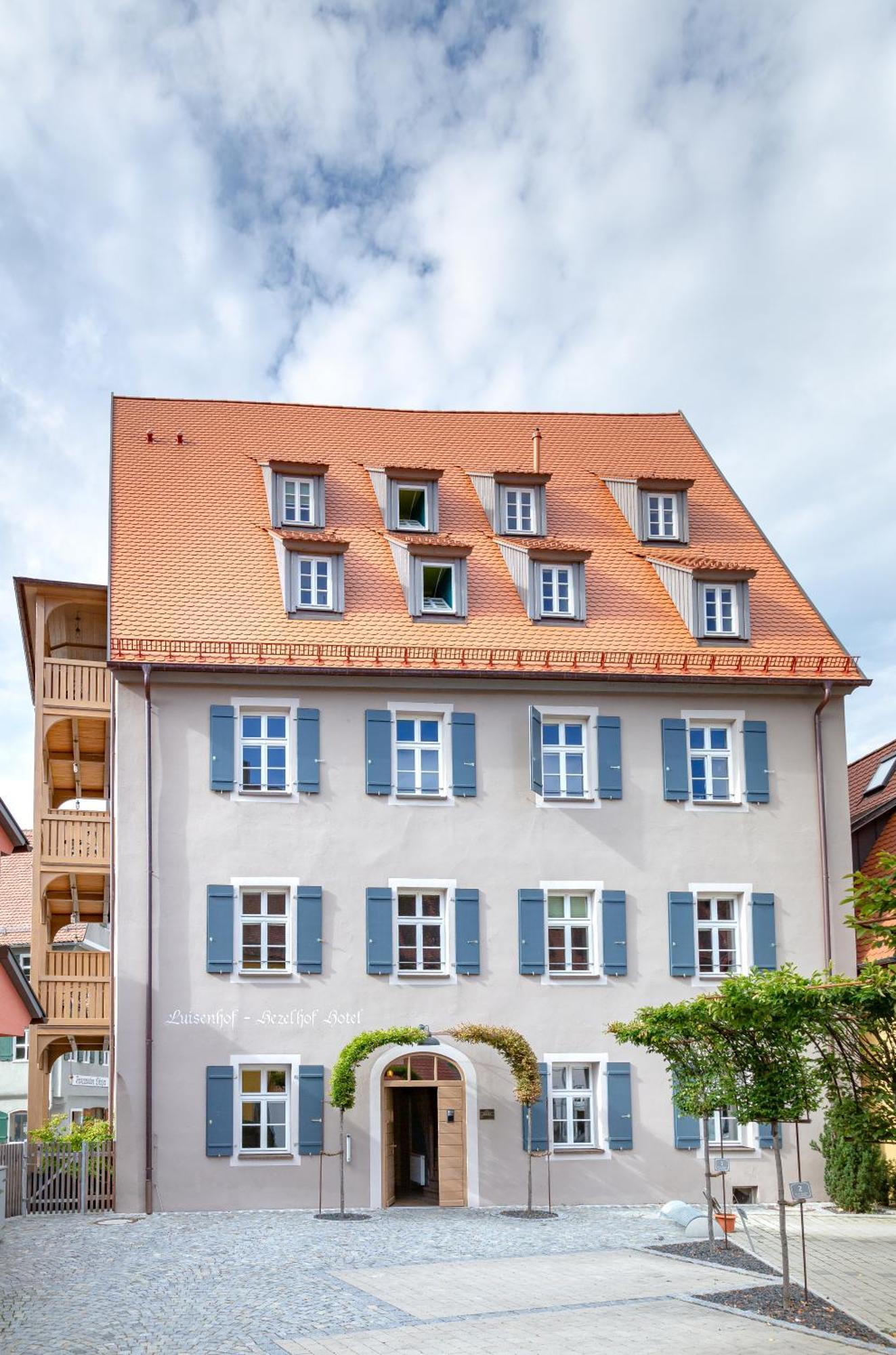 Hotel Luise & Luisenhof Динкельсбюль Экстерьер фото